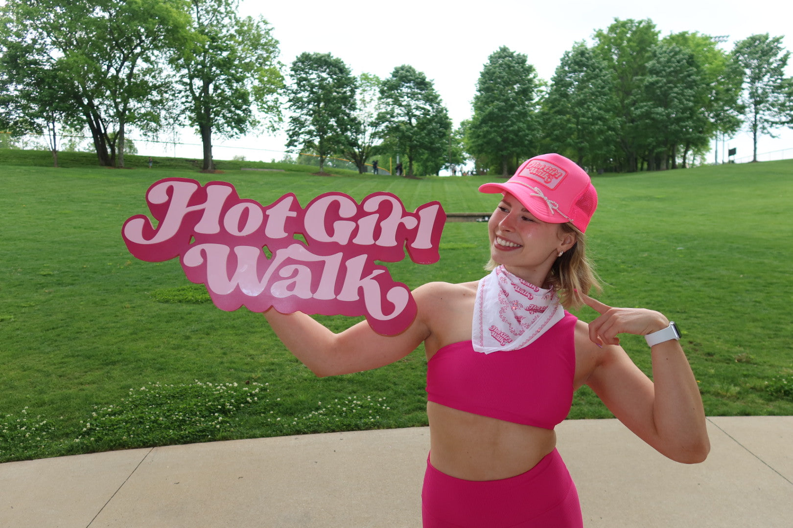 Hot Girl Walk® Bandana - Pink and White Set